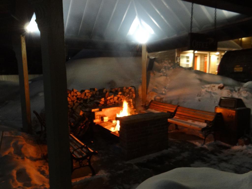 Edelweiss Ski Lodge Ellicottville Exterior foto