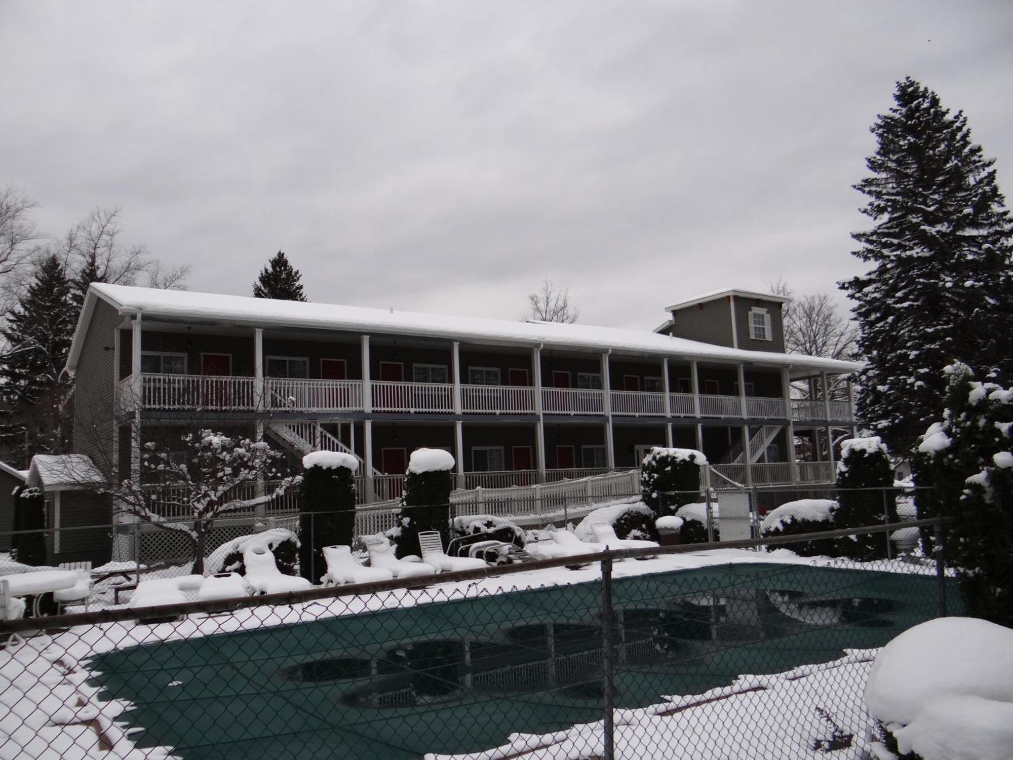 Edelweiss Ski Lodge Ellicottville Exterior foto